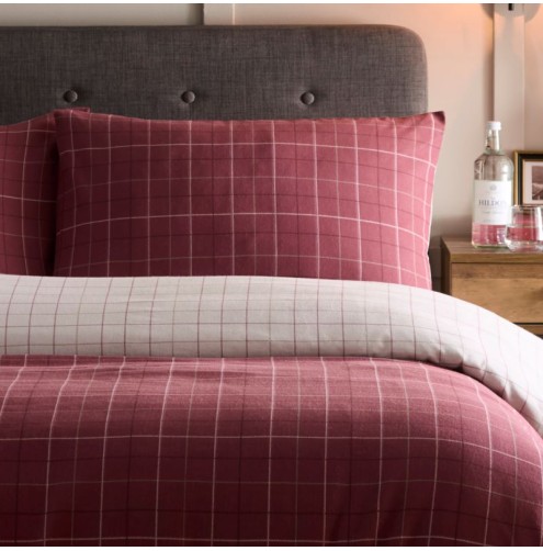 Wynn Duvet Cover Set Burgundy