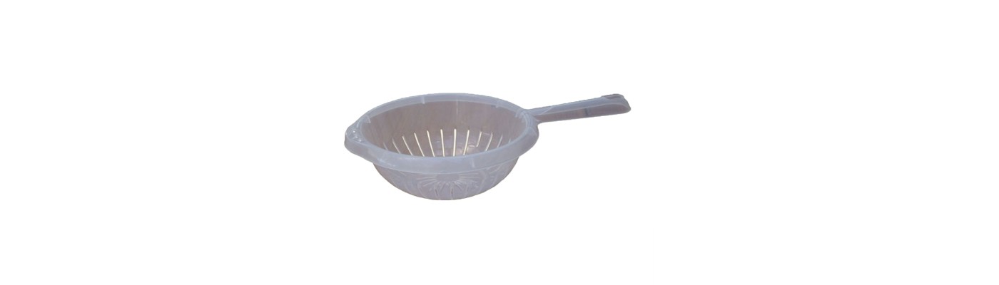 Strainers/Sieves Strainers/Sieves