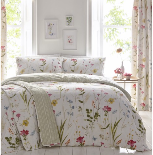 Spring Glade Bedspread in Multi
